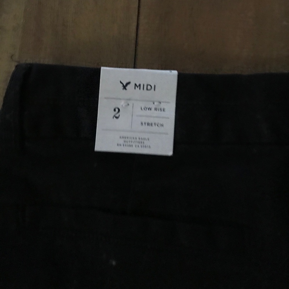 American eagle midi shorts